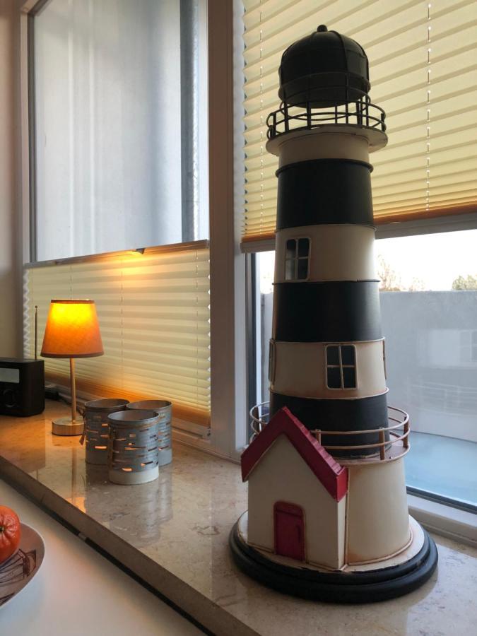 Ferienwohnung Sandkueste Mit Strandkorb & Indoor Spielplatz Heiligenhafen Exterior foto