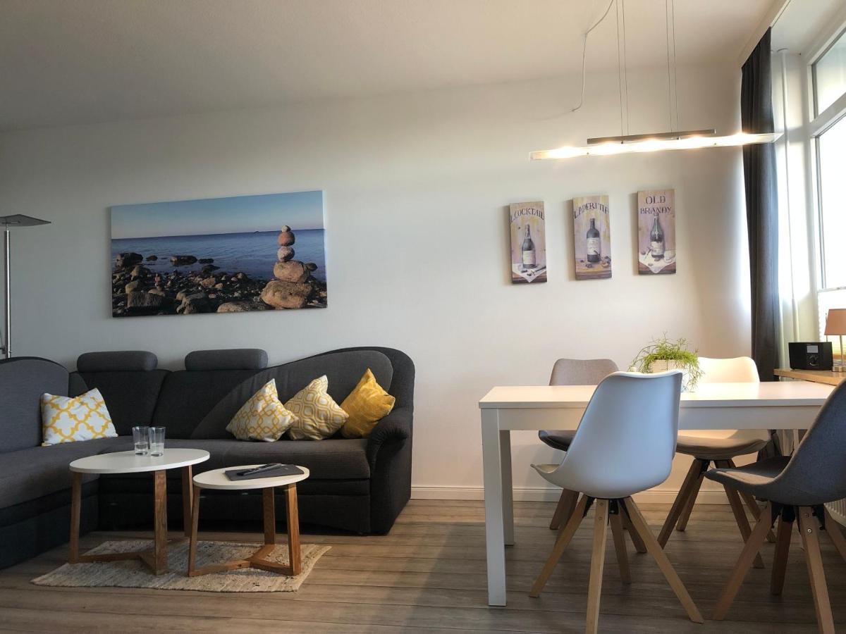 Ferienwohnung Sandkueste Mit Strandkorb & Indoor Spielplatz Heiligenhafen Exterior foto