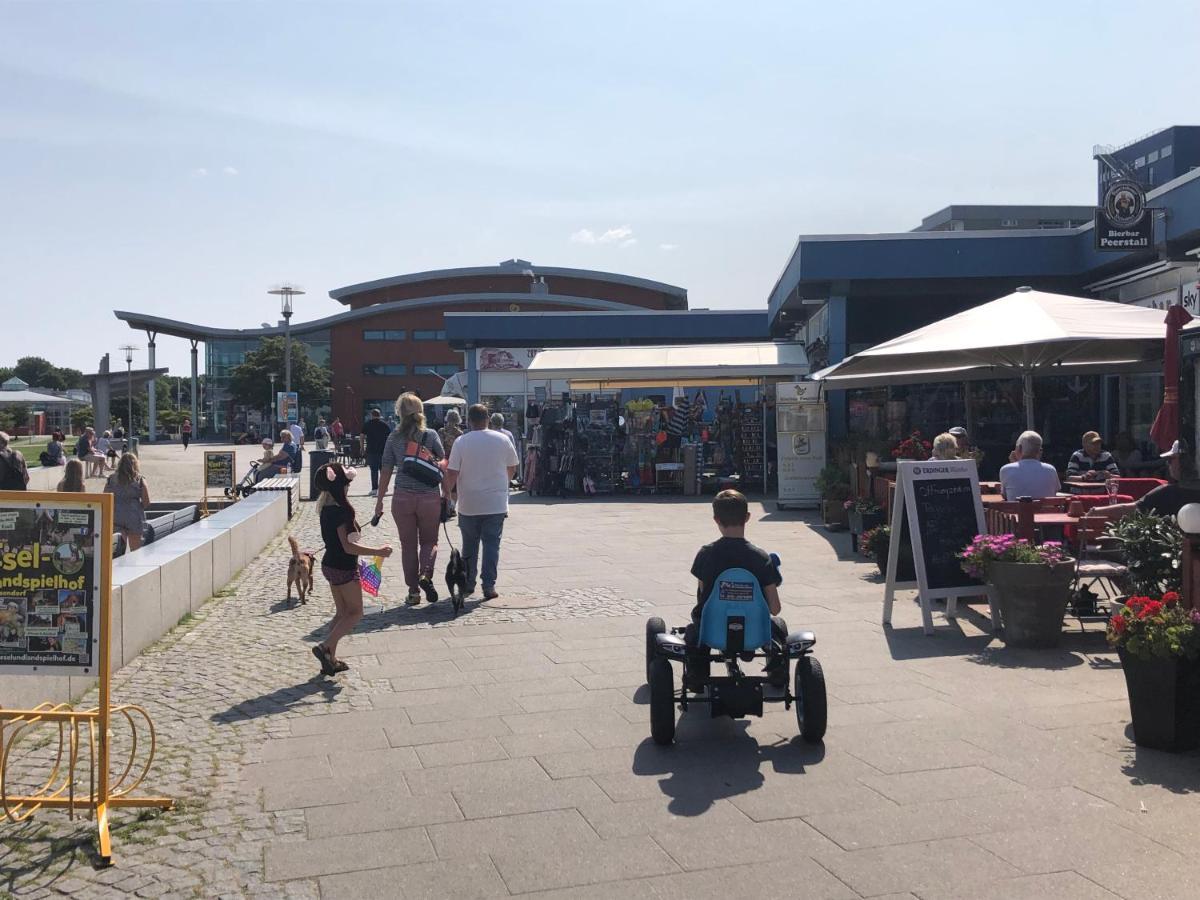 Ferienwohnung Sandkueste Mit Strandkorb & Indoor Spielplatz Heiligenhafen Exterior foto